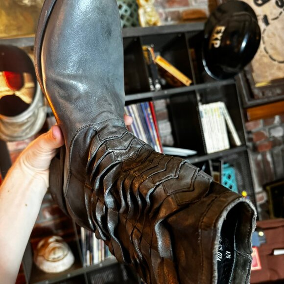 JOHN VARVATOS Simmons Twisted Pavement Boot SZ 10.5 MSRP $1498 - Picture 12 of 16